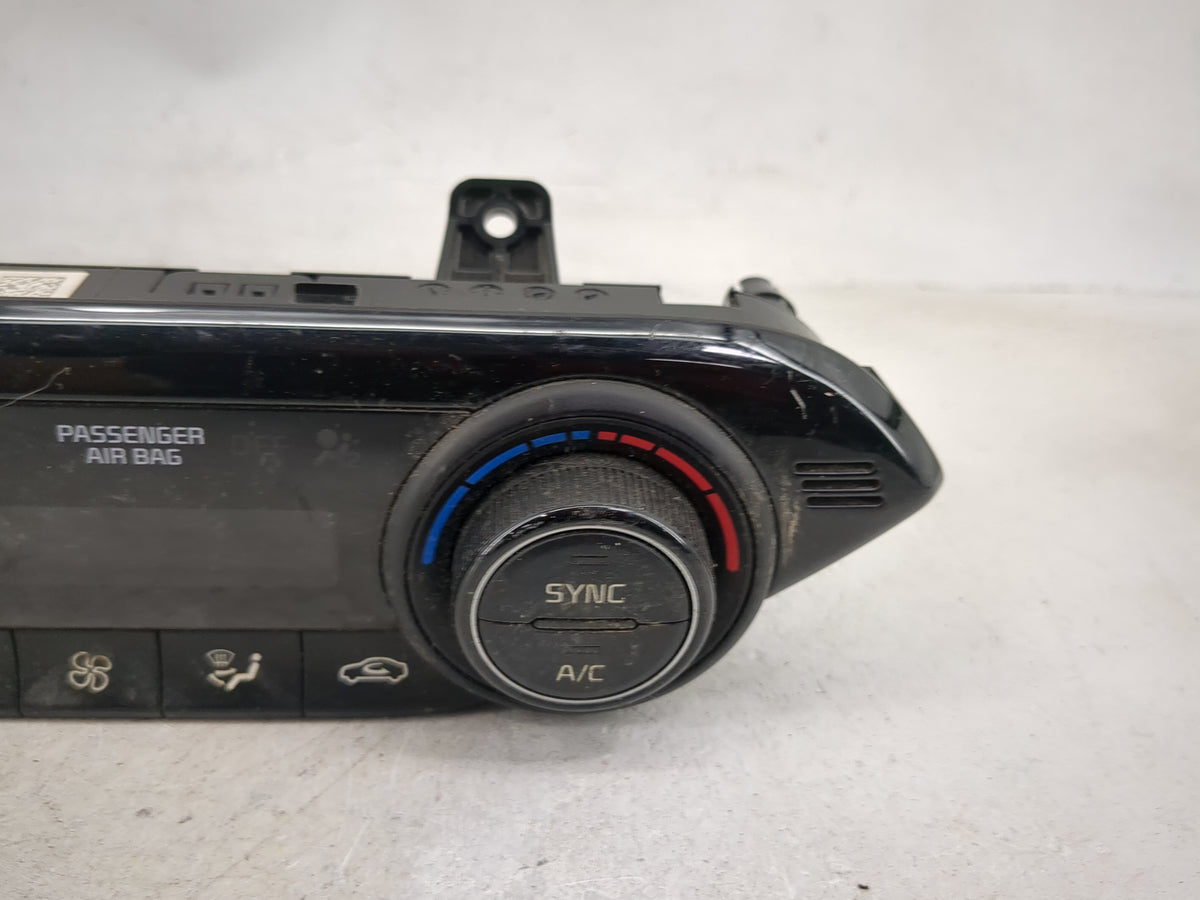 2019-2021 Kia Forte Climate Control Module Temperature AC/Heater Replacement P/N:97250-M6320WK Fits Fits 2019 2020 2021 OEM 