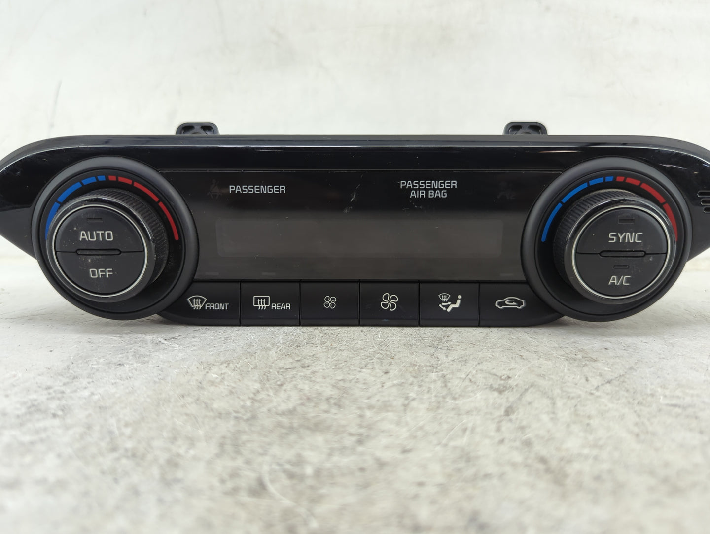 2019-2021 Kia Forte Climate Control Module Temperature AC/Heater Replacement P/N:97250-M6310WK Fits Fits 2019 2020 2021 OEM 