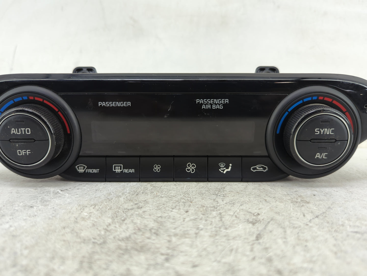 2019-2021 Kia Forte Climate Control Module Temperature AC/Heater Replacement P/N:97250-M6310WK Fits Fits 2019 2020 2021 OEM 