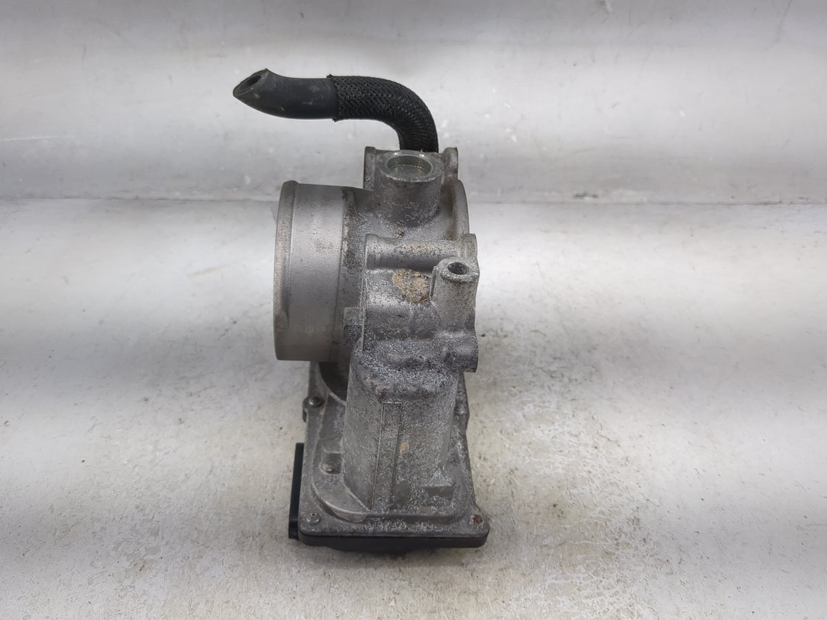 2019 Kia Forte Throttle Body P/N:35100-2E710 6100 06B05 Fits OEM Used Auto Parts - Oemusedautoparts1.com