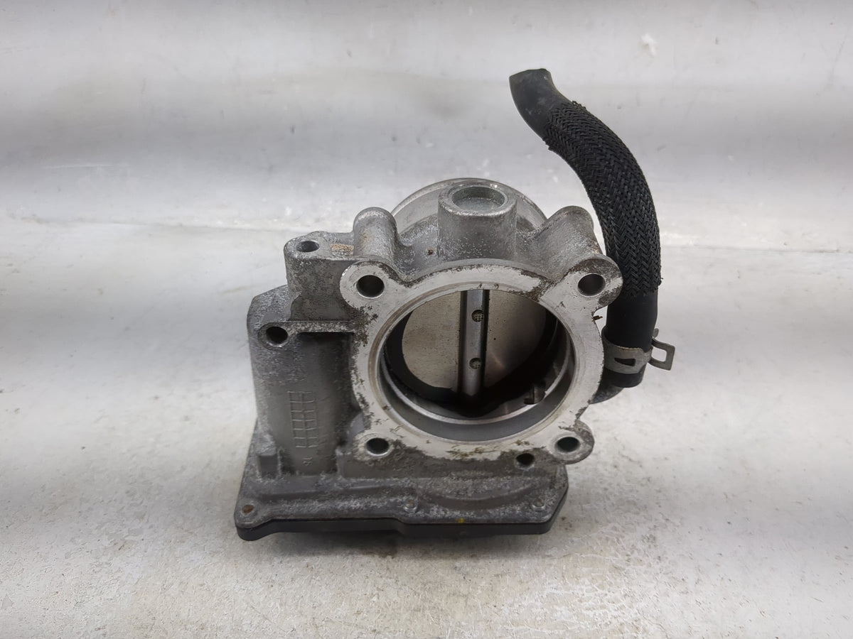 2019 Kia Forte Throttle Body P/N:35100-2E710 6100 06B05 Fits OEM Used Auto Parts - Oemusedautoparts1.com