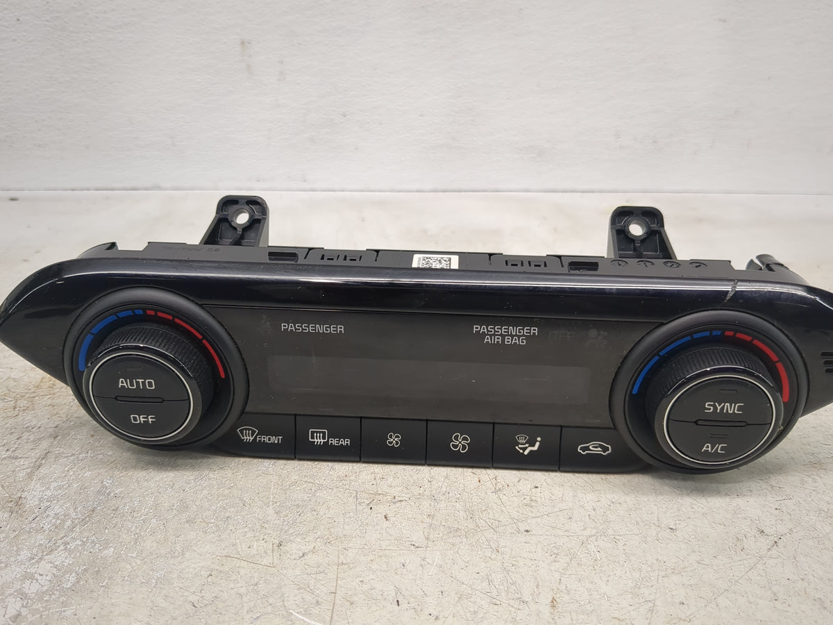 2019-2021 Kia Forte Climate Control Module Temperature AC/Heater Replacement P/N:97250-M6320WK Fits Fits 2019 2020 2021 OEM 