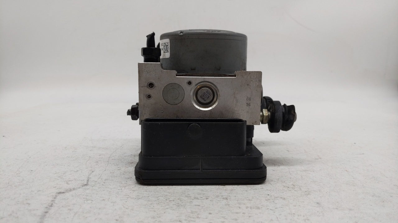 2019 Kia Forte ABS Pump Control Module Replacement P/N:58900-M7200 58900-M7200 Fits OEM Used Auto Parts - Oemusedautoparts1.