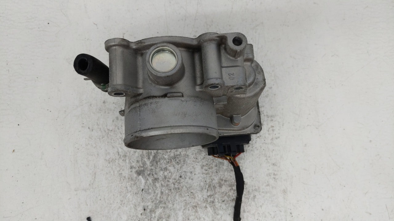 2019 Kia Forte Throttle Body P/N:35100-2E710 Fits OEM Used Auto Parts - Oemusedautoparts1.com
