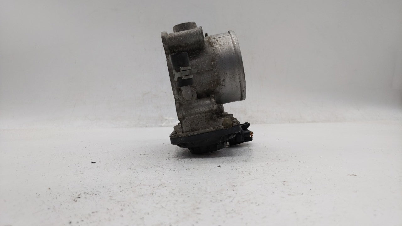 2019 Kia Forte Throttle Body P/N:35100-2E710 Fits OEM Used Auto Parts - Oemusedautoparts1.com