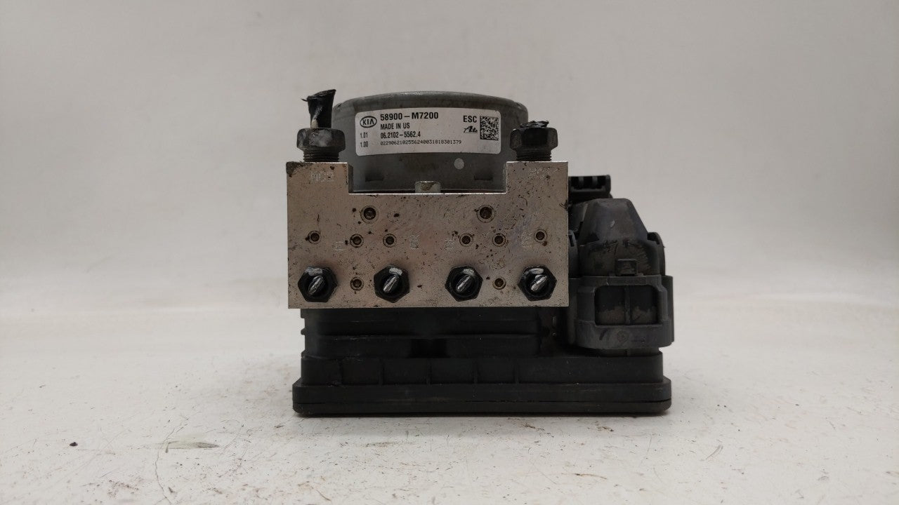 2019 Kia Forte ABS Pump Control Module Replacement P/N:58900-M7200 58900-M7200 Fits OEM Used Auto Parts - Oemusedautoparts1.
