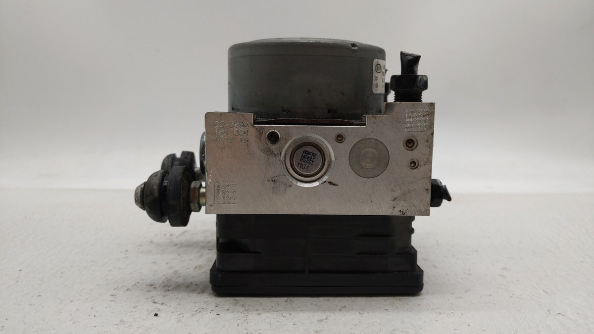 2019-2021 Kia Forte Anti-Lock Brake ABS Pump Module Actuator OEM P/N:58900-M7250 Fits Fits 2019 2020 2021 OEM Used Auto Part