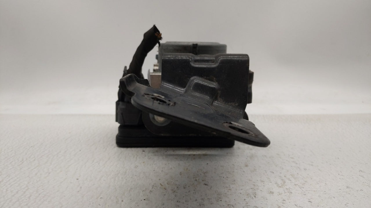 2019 Kia Forte ABS Pump Control Module Replacement P/N:58900-M7200 58900-M7200 Fits OEM Used Auto Parts - Oemusedautoparts1.