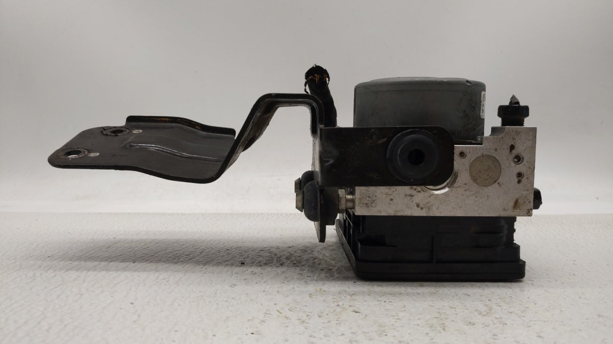 2019-2021 Kia Forte Anti-Lock Brake ABS Pump Module Actuator OEM P/N:58900-M7200 58900-M7200 Fits Fits 2019 2020 2021 OEM Us