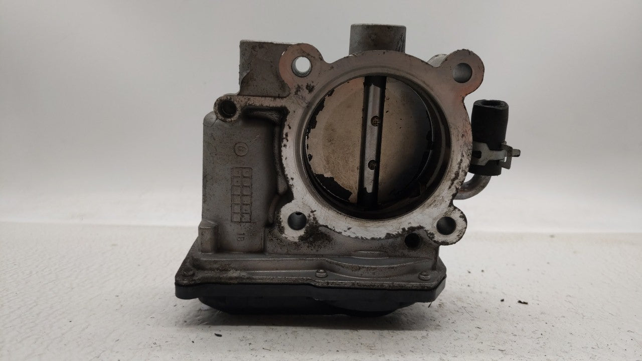 2019 Kia Forte Throttle Body P/N:35100-2E710 Fits OEM Used Auto Parts - Oemusedautoparts1.com