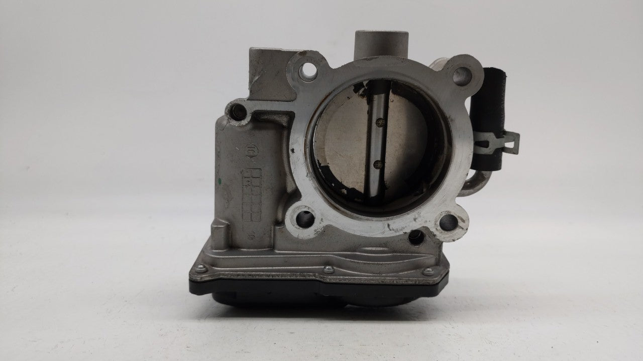 2019 Kia Forte Throttle Body P/N:35100-2E710 Fits OEM Used Auto Parts - Oemusedautoparts1.com
