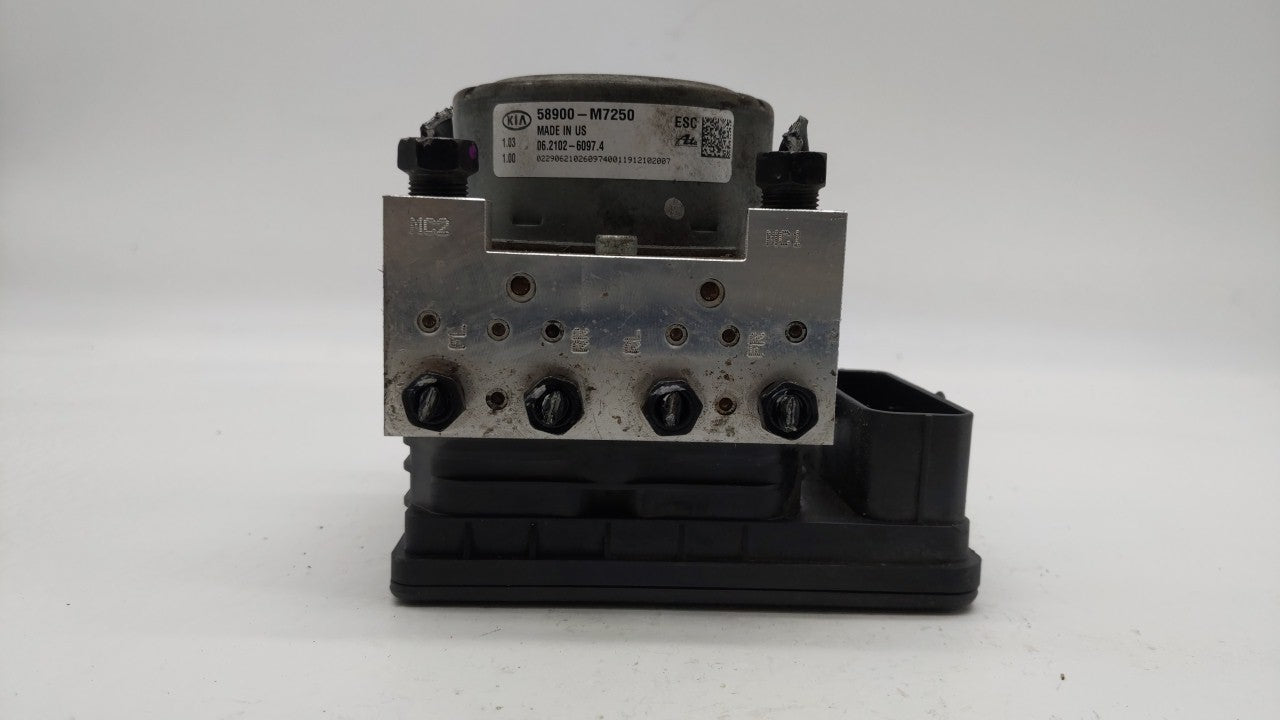 2019 Kia Forte ABS Pump Control Module Replacement P/N:58900-M7250 58900-M7260, 58900-M7200 Fits OEM Used Auto Parts - Oemus