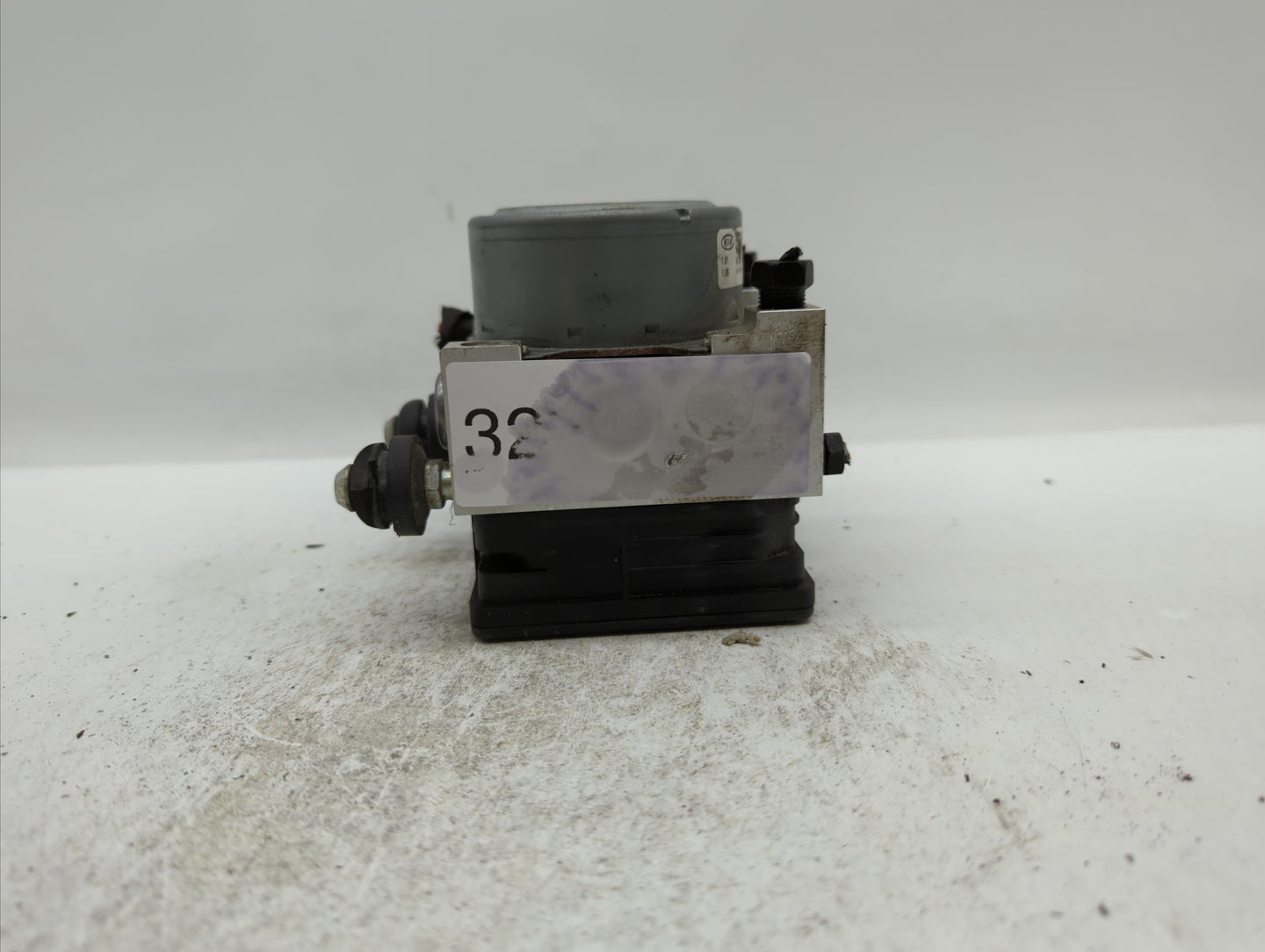 2019 Kia Forte ABS Pump Control Module Replacement P/N:58900-M7200 Fits OEM Used Auto Parts - Oemusedautoparts1.com