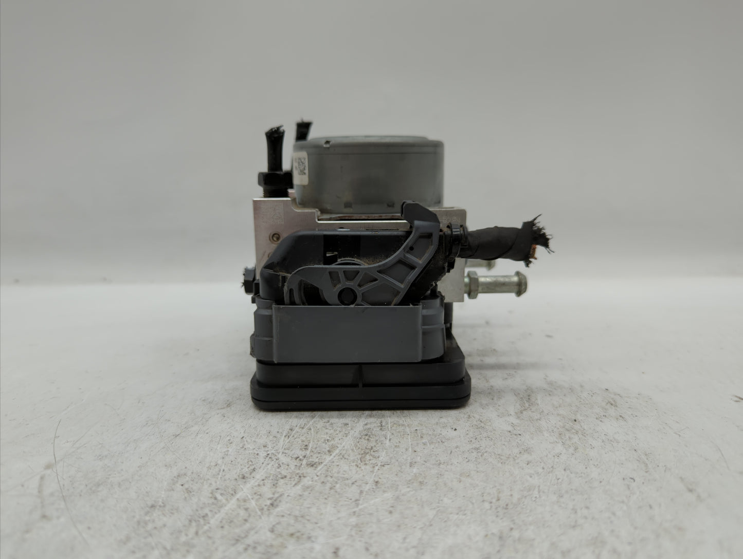 2019 Kia Forte ABS Pump Control Module Replacement P/N:58900-M7200 58900-M7200 Fits OEM Used Auto Parts - Oemusedautoparts1.