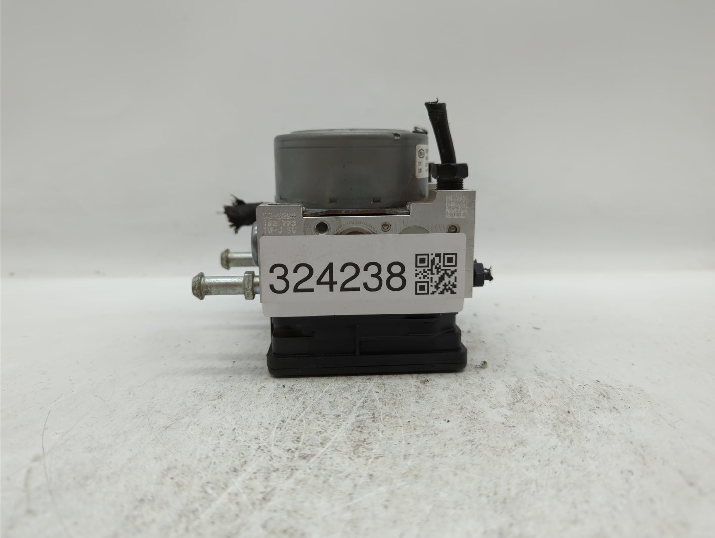 2019 Kia Forte ABS Pump Control Module Replacement P/N:58900-M7200 58900-M7200 Fits OEM Used Auto Parts - Oemusedautoparts1.