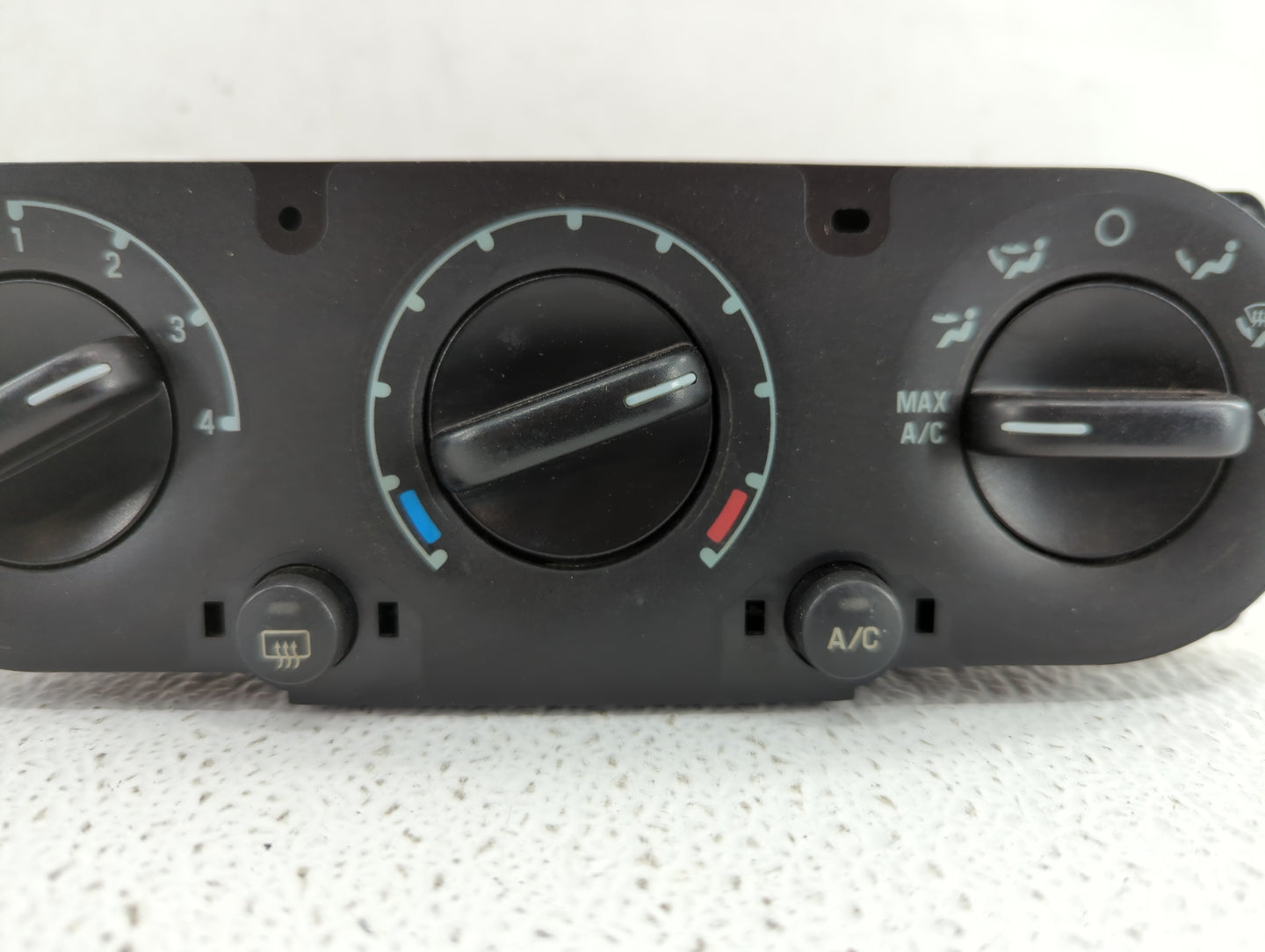 2019-2021 Kia Forte Climate Control Module Temperature AC/Heater Replacement P/N:97250-M6320WK 97250-M6310WK Fits OEM Used A