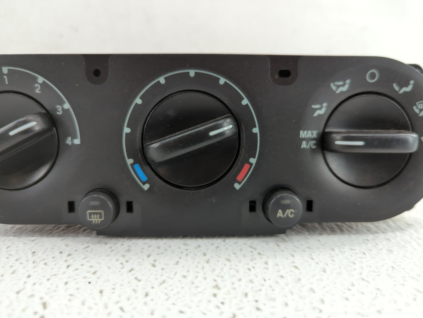 2019-2021 Kia Forte Climate Control Module Temperature AC/Heater Replacement P/N:97250-M6320WK 97250-M6310WK Fits OEM Used A