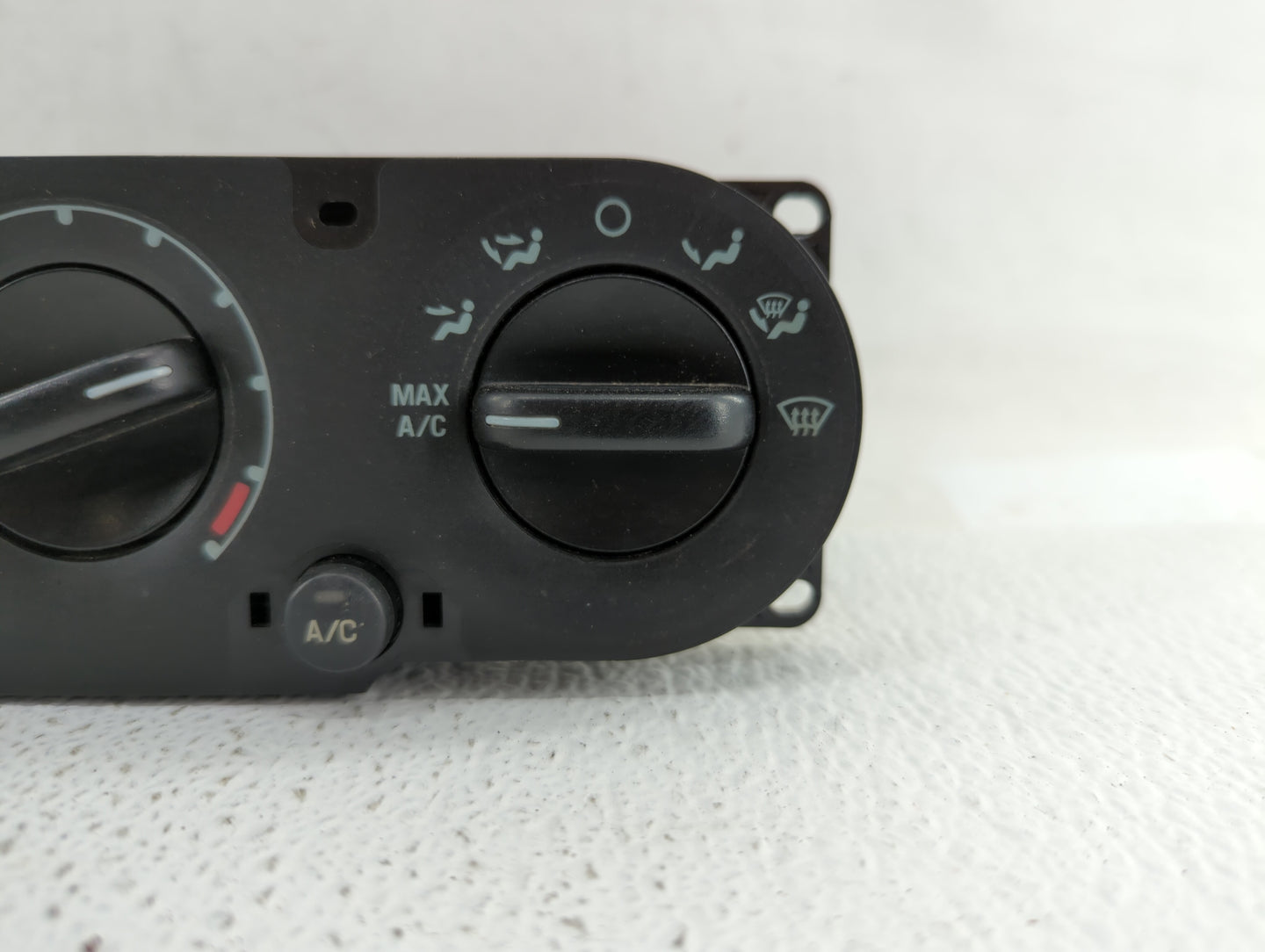 2019-2021 Kia Forte Climate Control Module Temperature AC/Heater Replacement P/N:97250-M6320WK 97250-M6310WK Fits OEM Used A