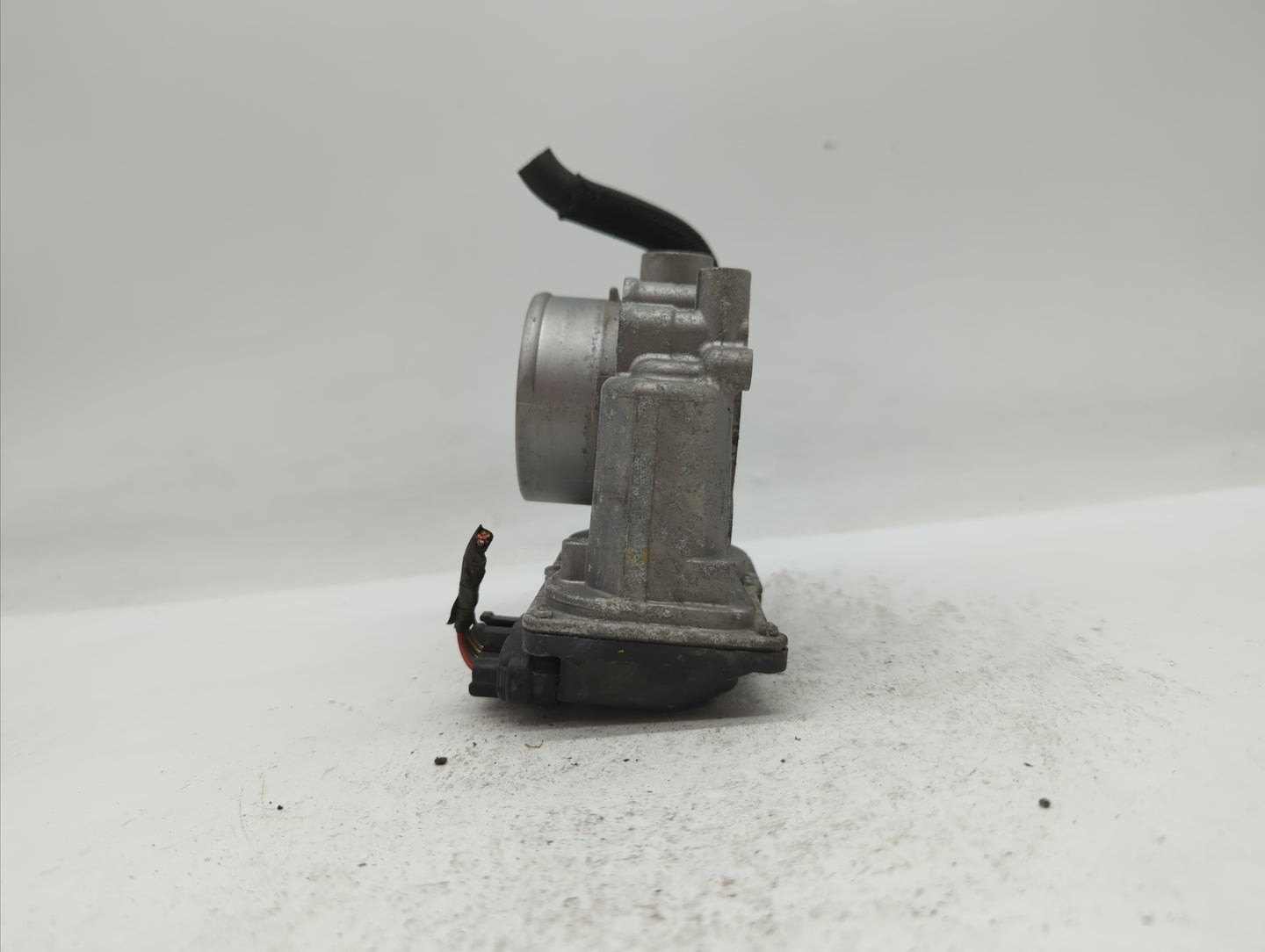 2019 Kia Forte Throttle Body P/N:35100-2E710 Fits OEM Used Auto Parts - Oemusedautoparts1.com