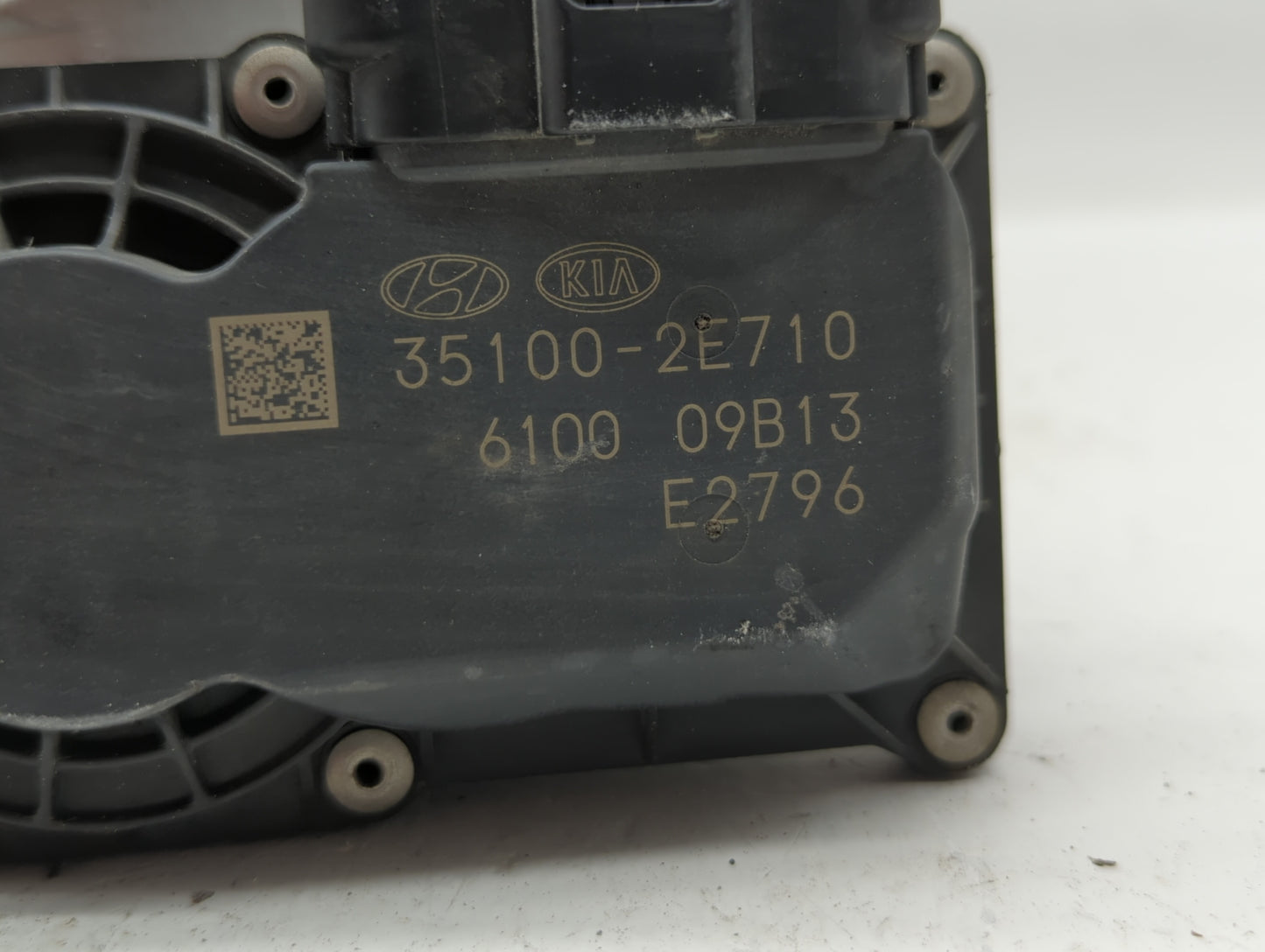2019 Kia Forte Throttle Body P/N:35100-2E710 Fits OEM Used Auto Parts - Oemusedautoparts1.com