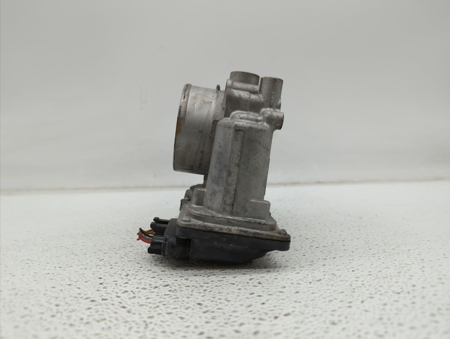 2019 Kia Forte Throttle Body P/N:35100-2E710 Fits OEM Used Auto Parts - Oemusedautoparts1.com