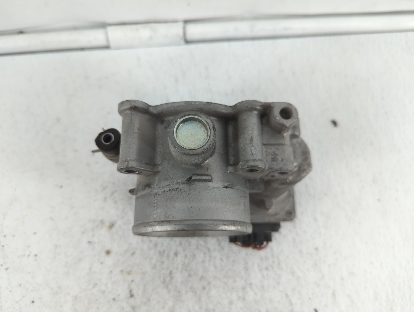 2019 Kia Forte Throttle Body P/N:35100-2E710 Fits OEM Used Auto Parts - Oemusedautoparts1.com