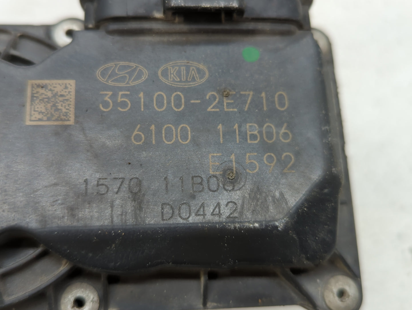 2019 Kia Forte Throttle Body P/N:35100-2E710 Fits OEM Used Auto Parts - Oemusedautoparts1.com