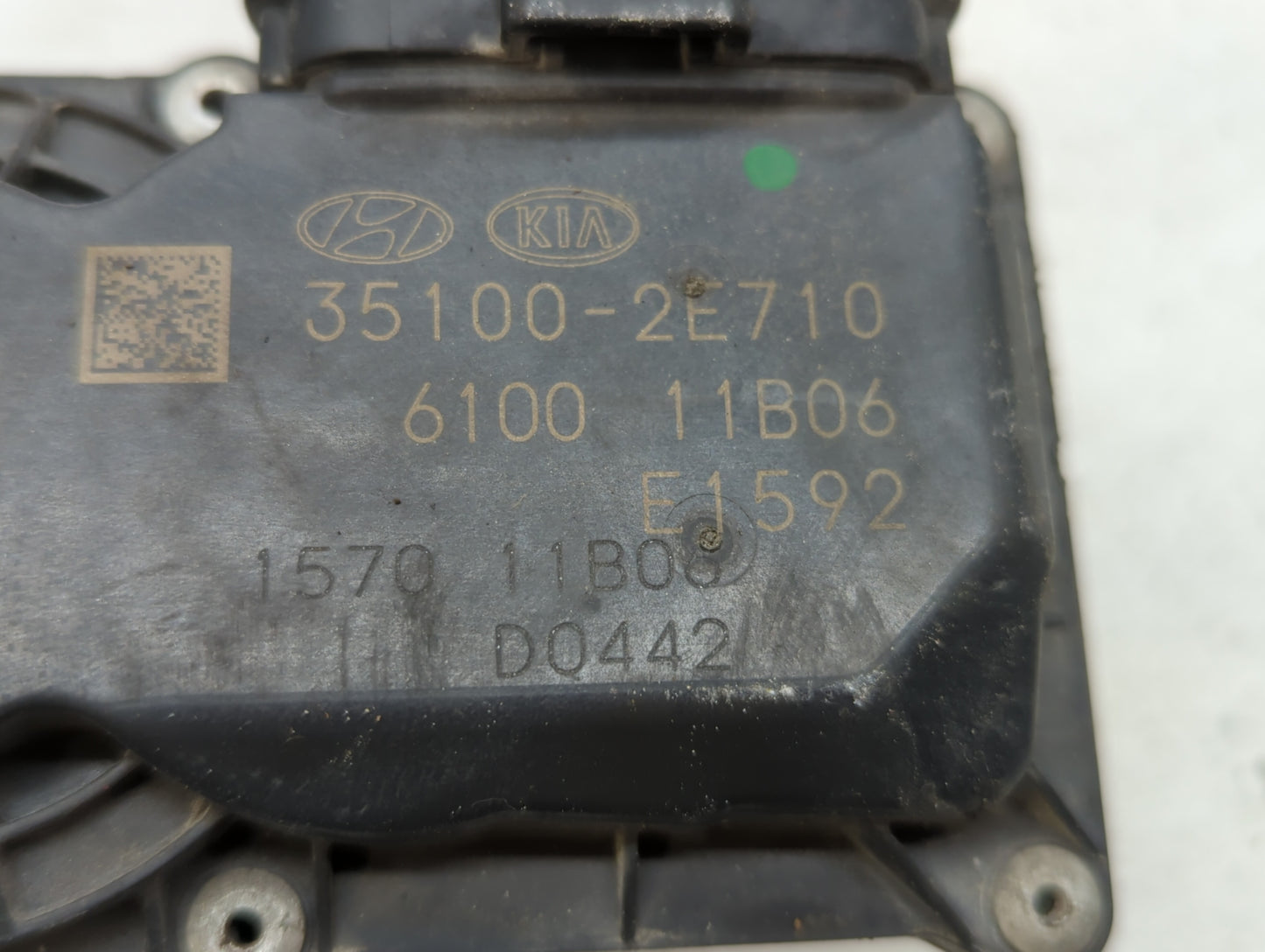 2019 Kia Forte Throttle Body P/N:35100-2E710 Fits OEM Used Auto Parts - Oemusedautoparts1.com