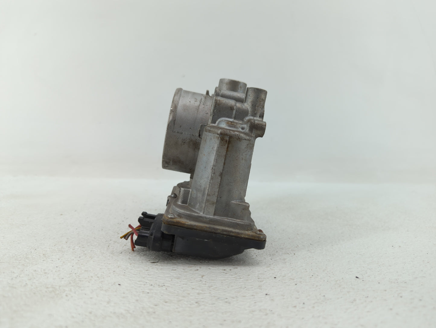 2019 Kia Forte Throttle Body P/N:35100-2E710 Fits OEM Used Auto Parts - Oemusedautoparts1.com