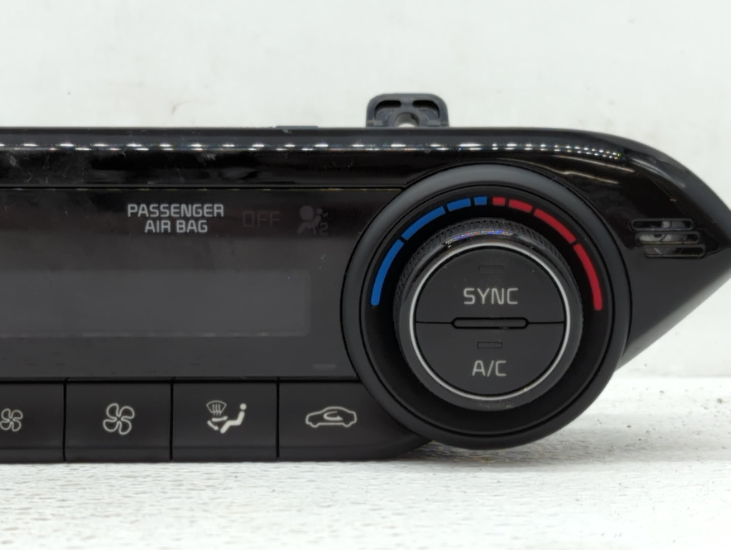 2019-2021 Kia Forte Climate Control Module Temperature AC/Heater Replacement P/N:97250-M6320WK 97250-M6310WK Fits OEM Used A