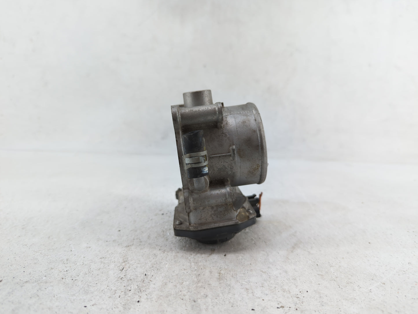 2019 Kia Forte Throttle Body P/N:35100-2E710 Fits OEM Used Auto Parts - Oemusedautoparts1.com