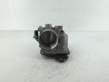 2019 Kia Forte Throttle Body P/N:35100-2E710 Fits OEM Used Auto Parts - Oemusedautoparts1.com