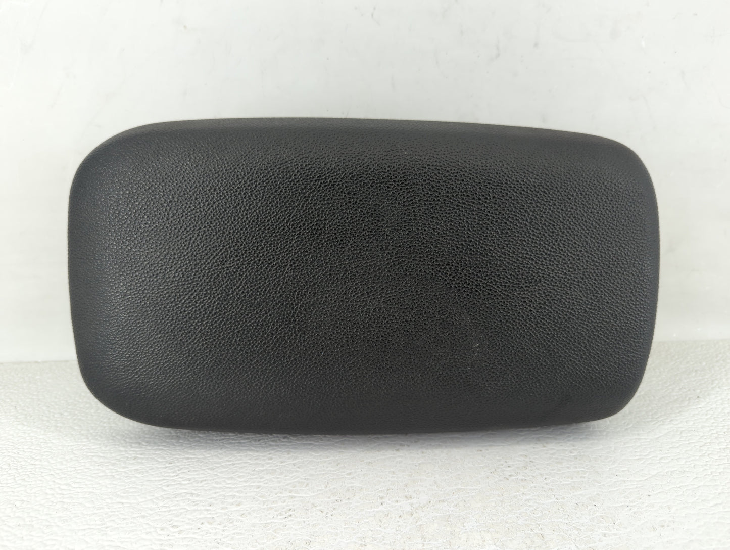 2019-2022 Kia Forte Center Console Armrest Cover Lid - Oemusedautoparts1.com
