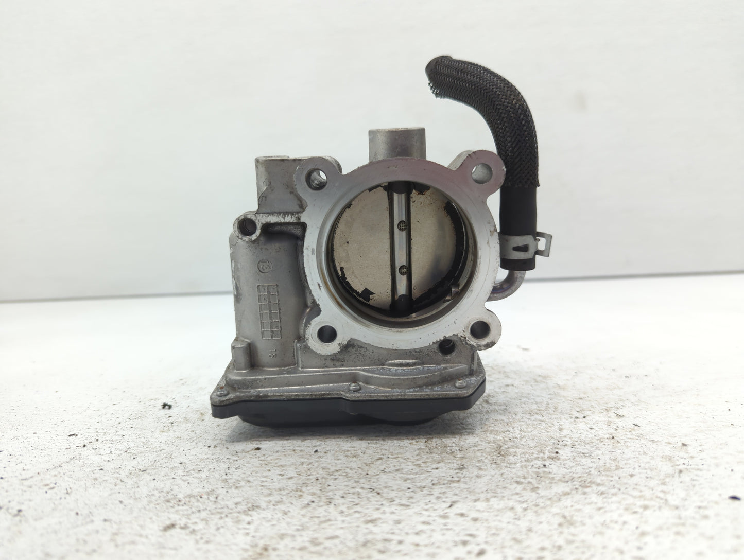 2019 Kia Forte Throttle Body P/N:35100-2E710 Fits OEM Used Auto Parts - Oemusedautoparts1.com