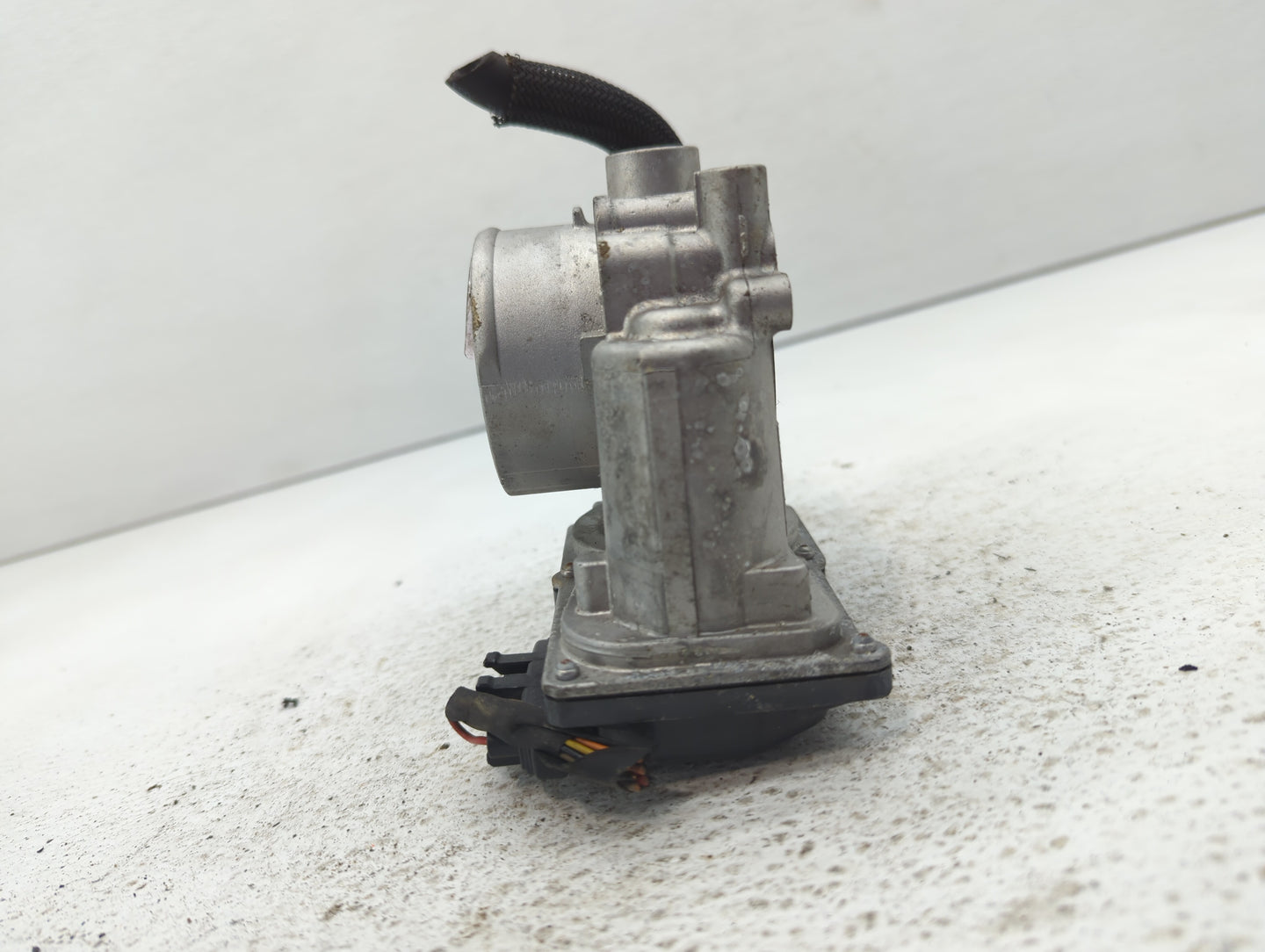 2019 Kia Forte Throttle Body P/N:35100-2E710 Fits OEM Used Auto Parts - Oemusedautoparts1.com