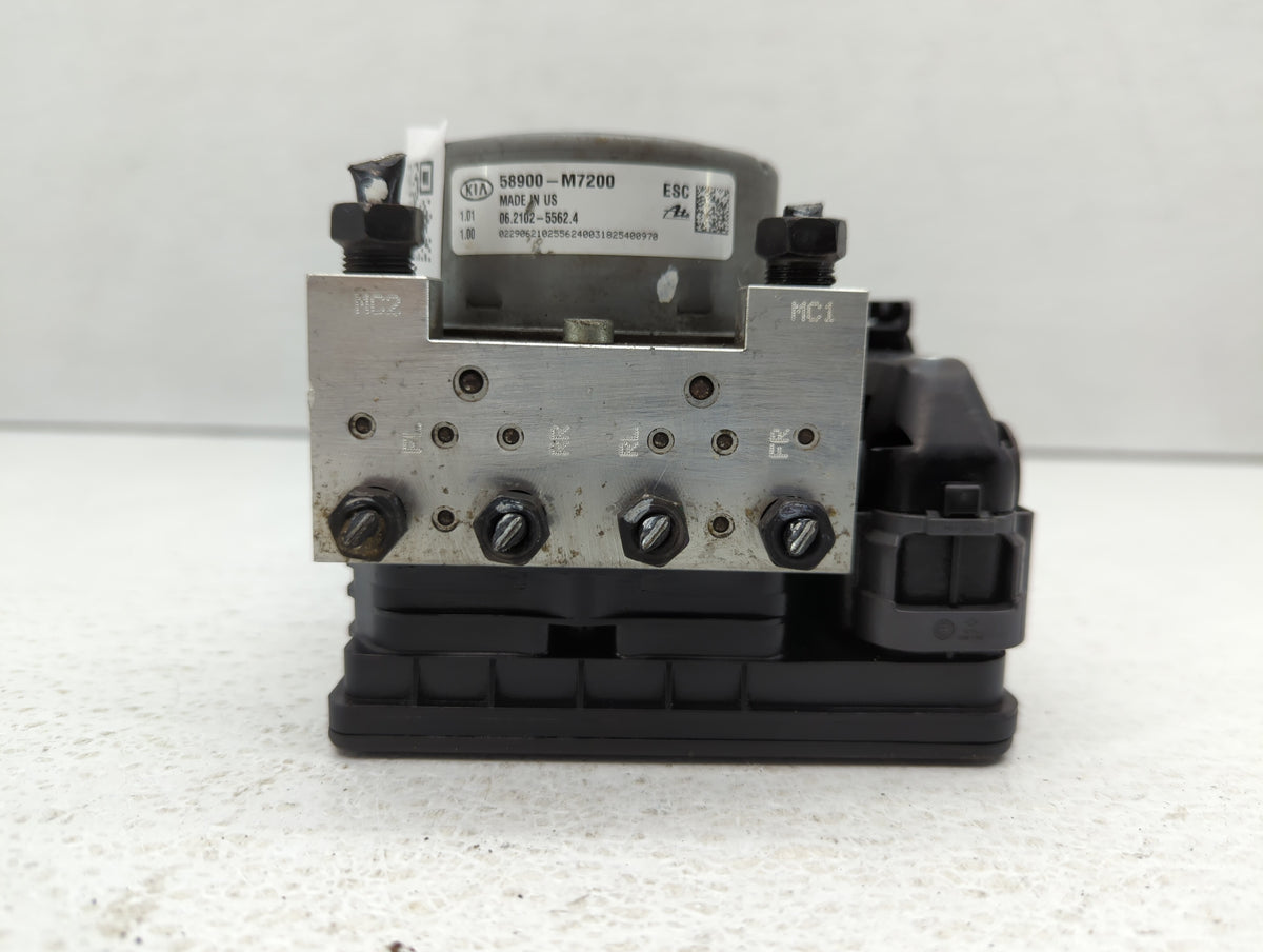2019-2021 Kia Forte Anti-Lock Brake ABS Pump Module Actuator OEM P/N:58900-M7200 Fits Fits 2019 2020 2021 OEM Used Auto Part