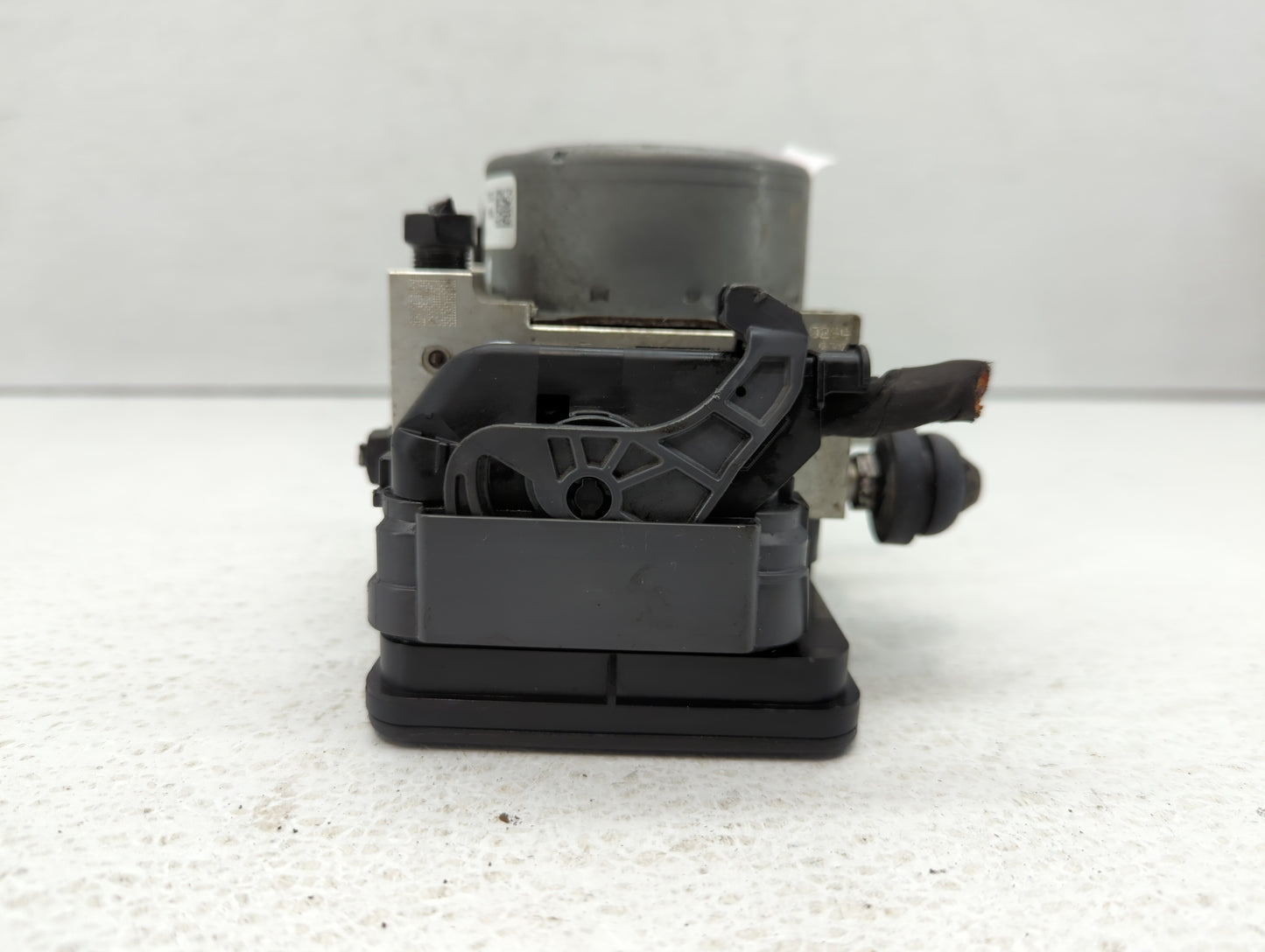 2019-2021 Kia Forte ABS Pump Control Module Replacement P/N:58900-M7200 Fits Fits 2019 2020 2021 OEM Used Auto Parts - Oemus