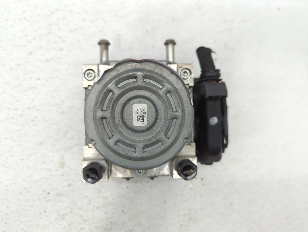 2019-2021 Kia Forte Anti-Lock Brake ABS Pump Module Actuator OEM P/N:58900-M7200 Fits Fits 2019 2020 2021 OEM Used Auto Part