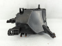 2019-2020 Kia Forte Fusebox Fuse Box Panel Relay Module P/N:91431-M7430 91431-M7031 Fits Fits 2019 2020 OEM Used Auto Parts 