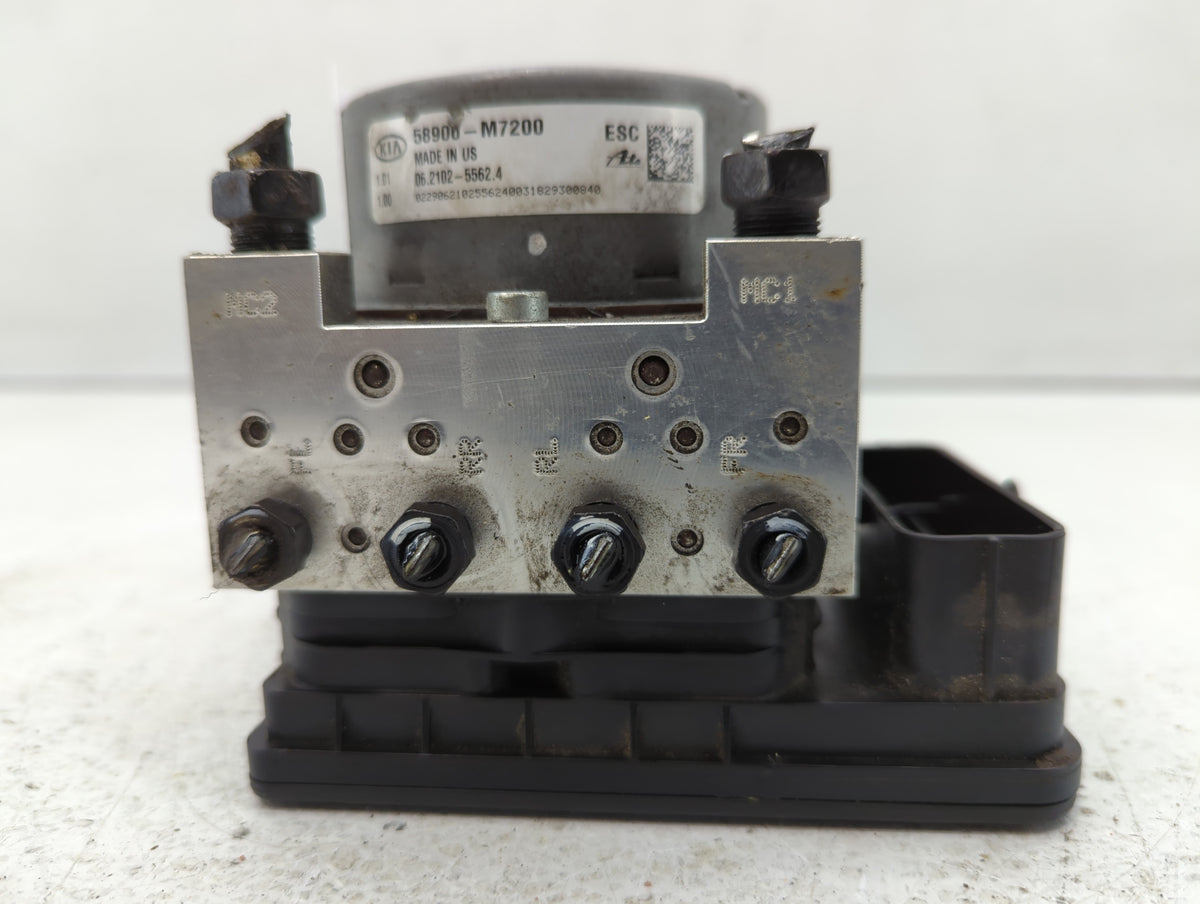 2019-2021 Kia Forte Anti-Lock Brake ABS Pump Module Actuator OEM P/N:58900-M7200 Fits Fits 2019 2020 2021 OEM Used Auto Part