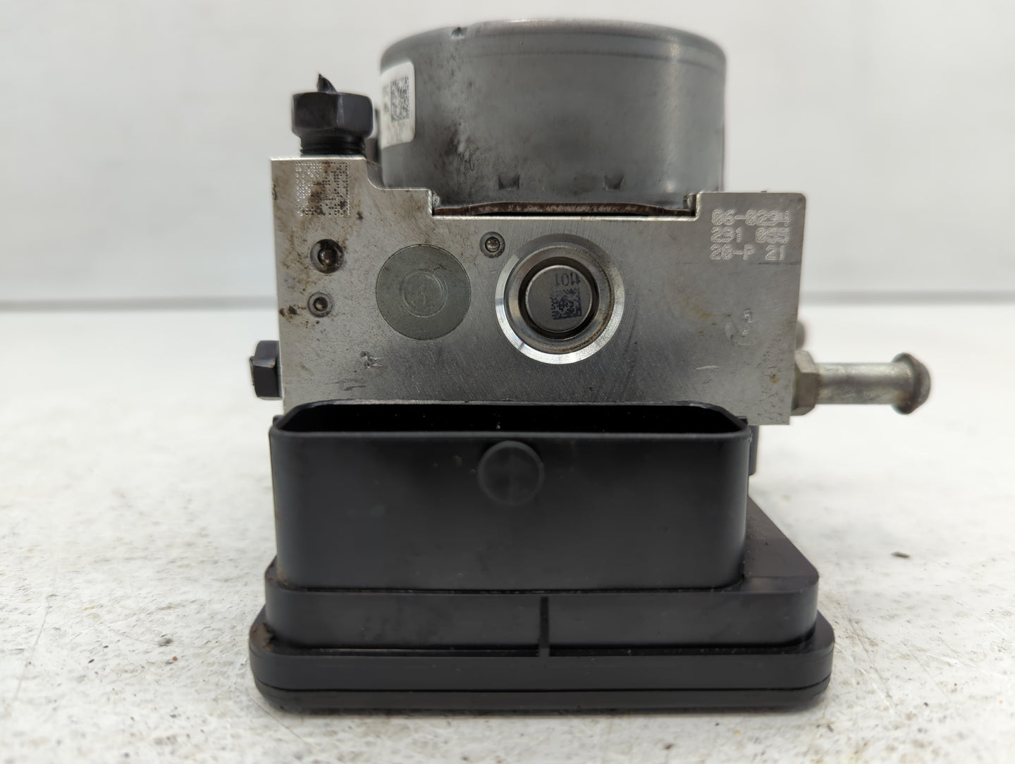 2019-2021 Kia Forte ABS Pump Control Module Replacement P/N:58900-M7200 Fits Fits 2019 2020 2021 OEM Used Auto Parts - Oemus