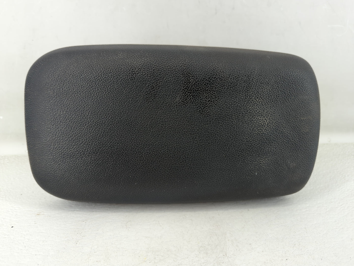 2019 Kia Forte Center Console Armrest Cover Lid - Oemusedautoparts1.com