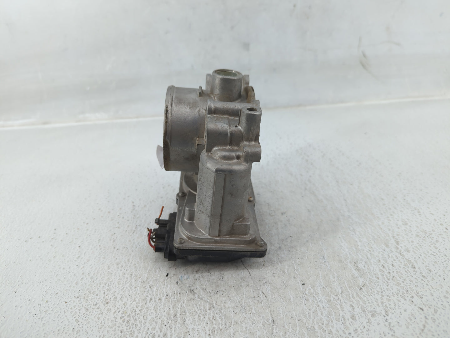 2019 Kia Forte Throttle Body P/N:35100-2E710 Fits OEM Used Auto Parts - Oemusedautoparts1.com
