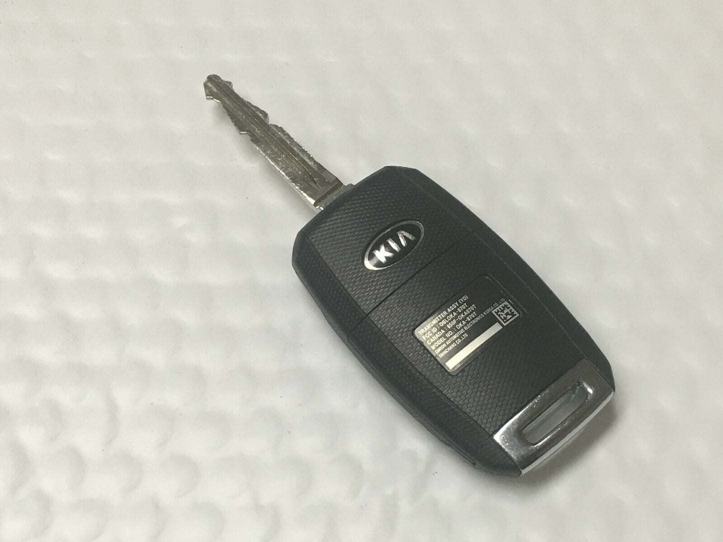 Kia Keyless Entry Remote Fob Osloka-870t 4 Buttons - Oemusedautoparts1.com