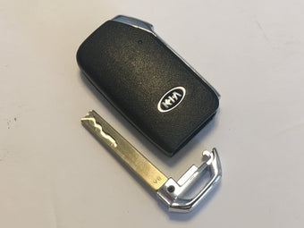 compare product Kia Forte Keyless Entry Remote Fob CQOFD00430 PEK-FD00430 FD00430 RLVDEFD18-0228