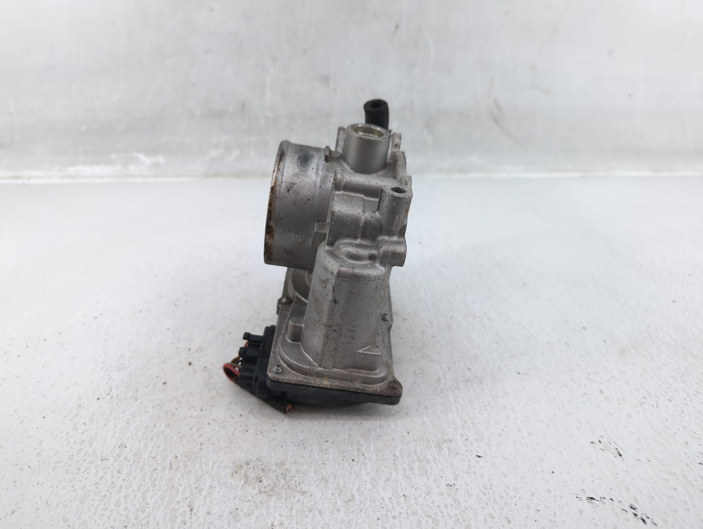 2019 Kia Forte Throttle Body P/N:35100-2E710 Fits OEM Used Auto Parts - Oemusedautoparts1.com