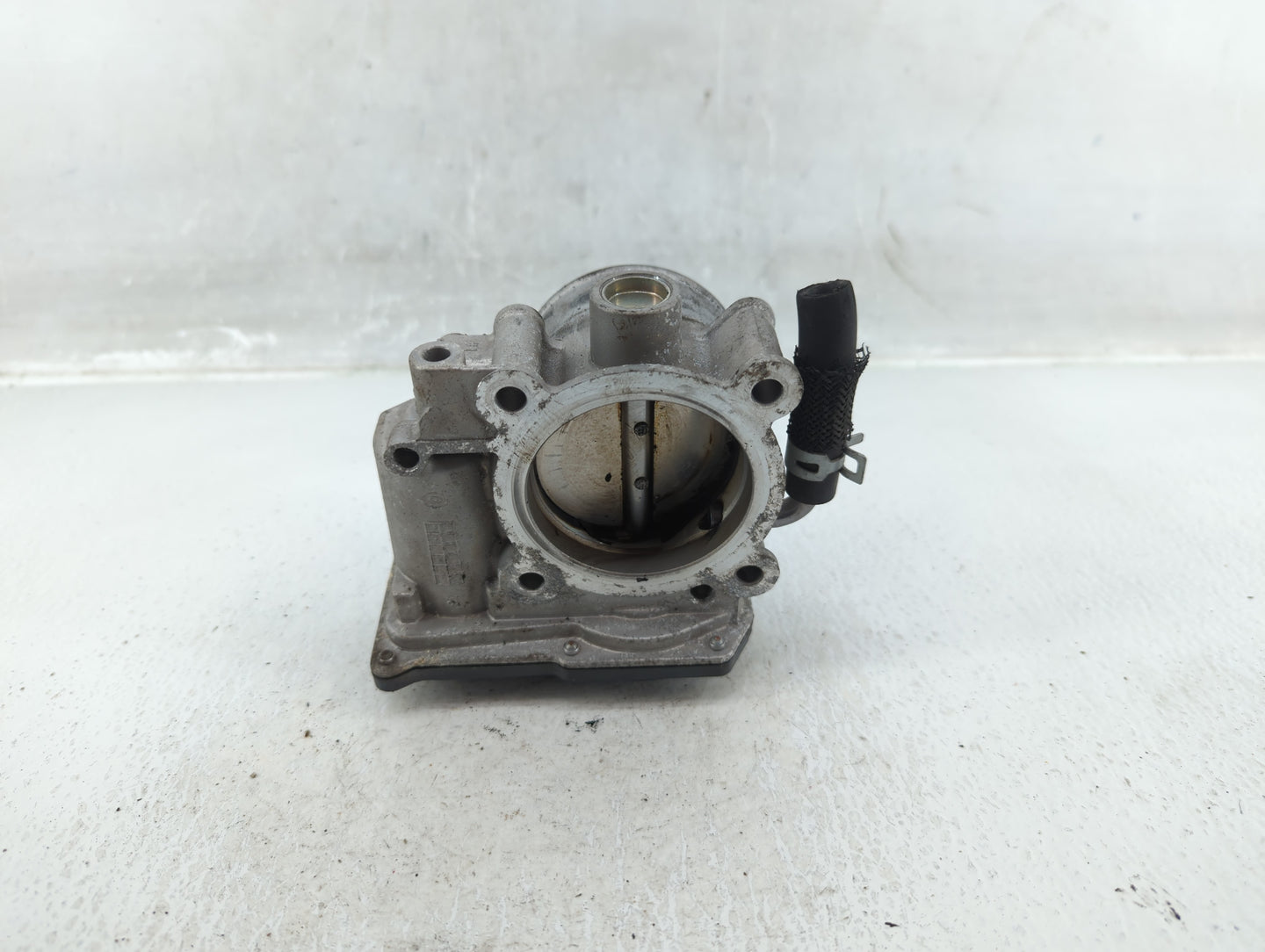 2019 Kia Forte Throttle Body P/N:35100-2E710 Fits OEM Used Auto Parts - Oemusedautoparts1.com