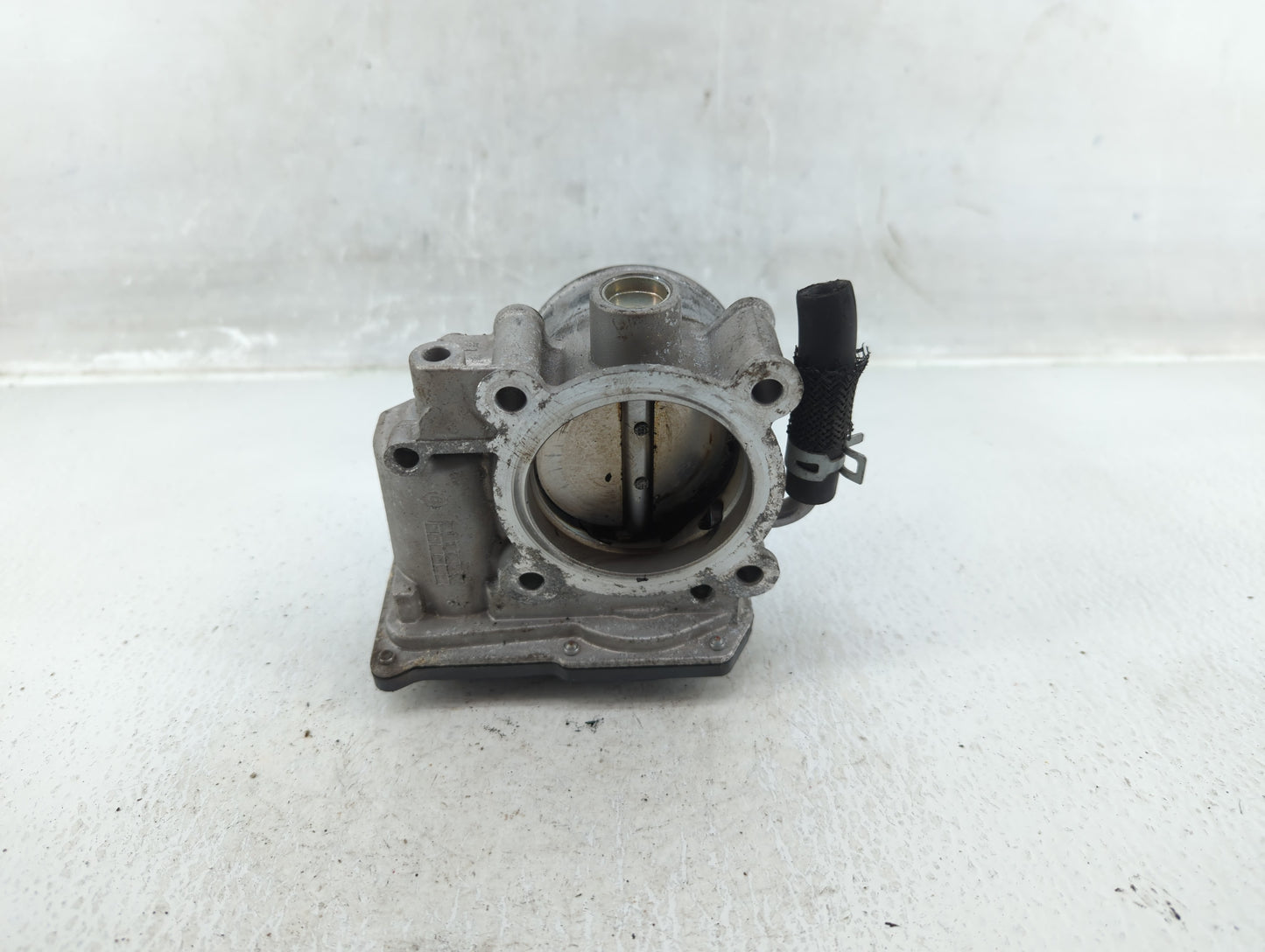 2019 Kia Forte Throttle Body P/N:35100-2E710 Fits OEM Used Auto Parts - Oemusedautoparts1.com