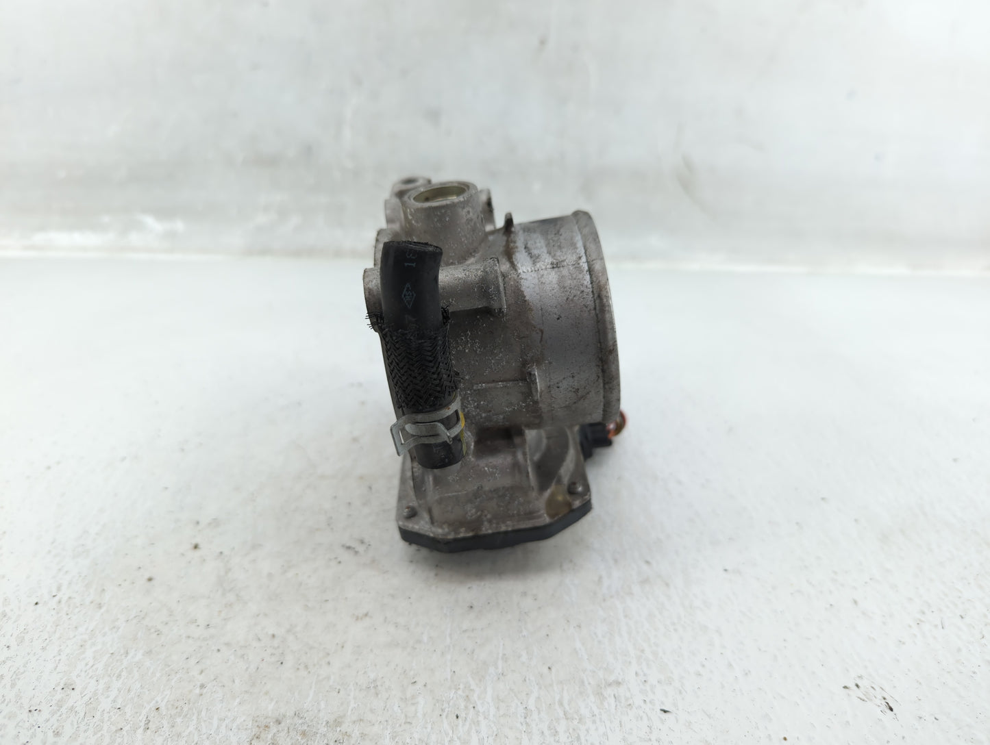 2019 Kia Forte Throttle Body P/N:35100-2E710 Fits OEM Used Auto Parts - Oemusedautoparts1.com