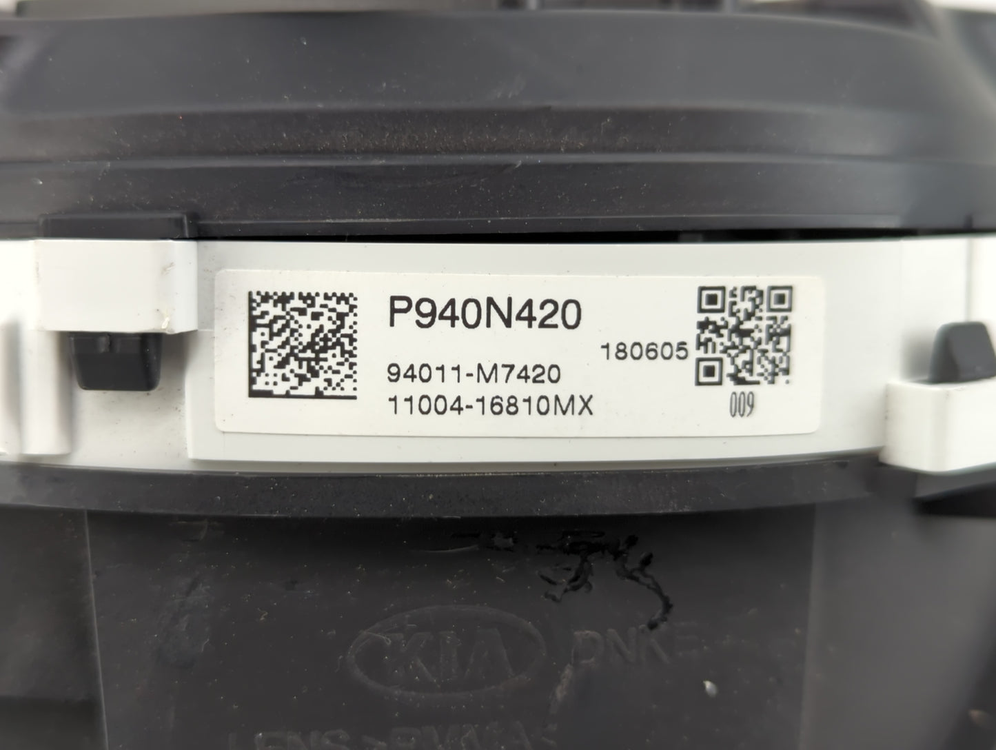 2019-2021 Kia Forte Instrument Cluster Speedometer Gauges P/N:94011-M7420 Fits Fits 2019 2020 2021 OEM Used Auto Parts - Oem